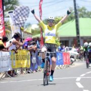 Pascaline Duchène remporte la 2e étape du Tour féminin à Petit-Canal
