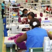 Vers le licenciement d’ici la fin de l’ann?e de 4000 employ?s de S&H Global au parc industriel de Caracol
