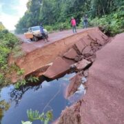 Emergency works on collapsed section of Mabura trail commenced