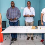 Aruba Taekwondo Bond a haci entrega di 14 certificado di Dan