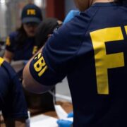 Federales arrestan a empleados de muelles de San Juan