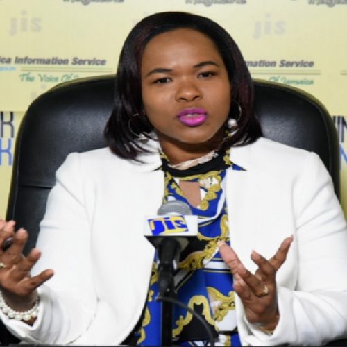 shadow-teachers-to-continue-receiving-benefits-education-ministry