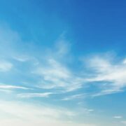 Temperaturas máximas deben fluctuar entre los altos 70 grados hasta los bajos 90 grados