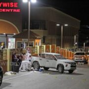 Pennywise robbery leaves six dead – Police kill 4 bandits after 2 guards killed, 2 wounded