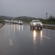 La RN5 inondée entre Petit-Bourg et le bourg de Rivière-Salée
