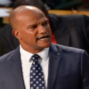 Bunting accuses FLA of denying cops gun permits because of address Loop Jamaica