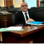 Joël Sollier, procureur général : «on a repoussé 1579 personnes, sur l’aéroport, porteuses de cocaïne» Guyaweb, site d’information et d’investigation en Guyane