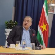 Viren Ajodhia neemt ontslag als adviseur van Financiën en Planning