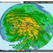 Huracán Fiona toca tierra en Puerto Rico