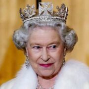 La serie ‘The Crown’ suspende el rodaje tras la muerte de la reina de Inglaterra