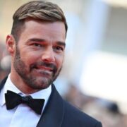 Ricky Martin es querellado por agresión sexual